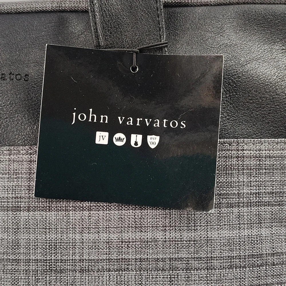 New John Varvatos Duffel Travel Weekend Bag Black Gray Zip Top Double Handles